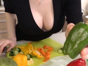 Cơn mưa ngang qua mang tinh anh đi xa Karen Yuzuriha